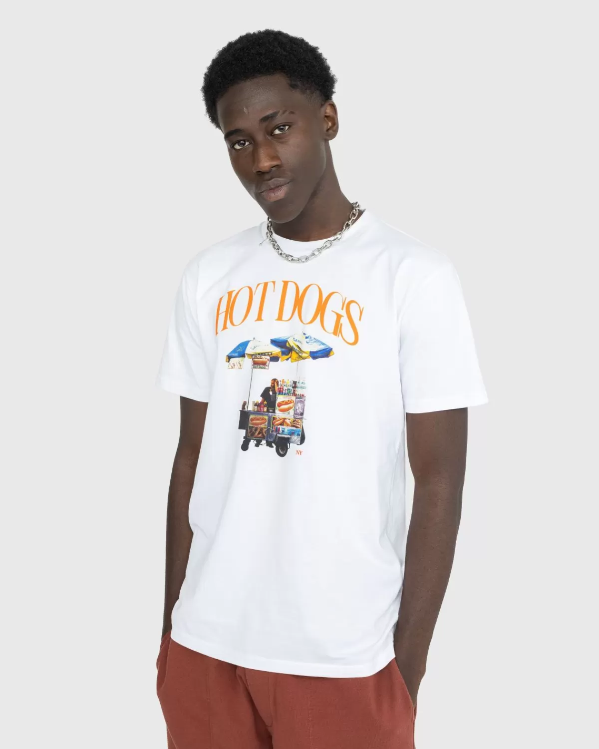 Männer At The Moment X Highsnobiety Hot Dog T-Shirt Weis