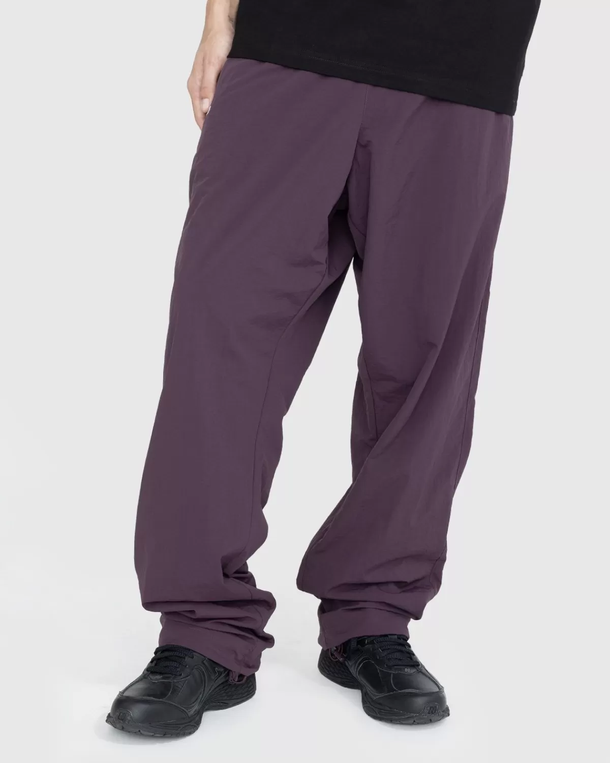 Basic Nylon M2 Trainingshose Plum Perfect>Patta Hot