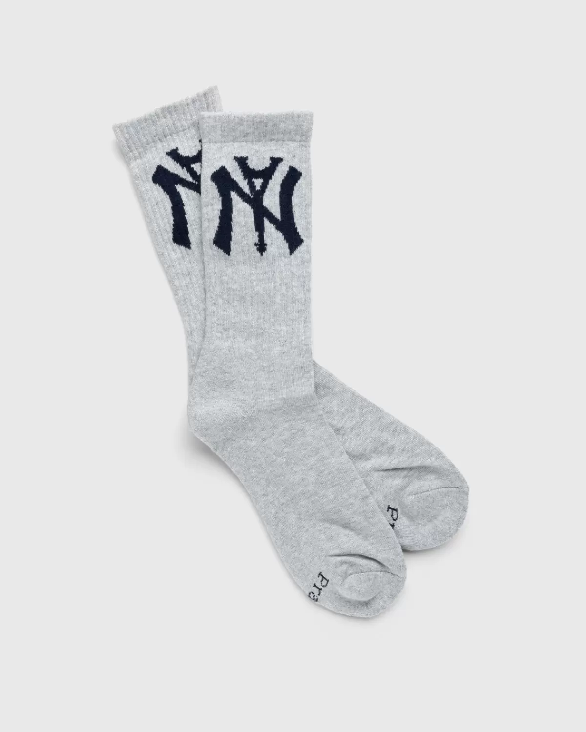 Männer Praying X Highsnobiety Not In Paris Crew Socken Grau