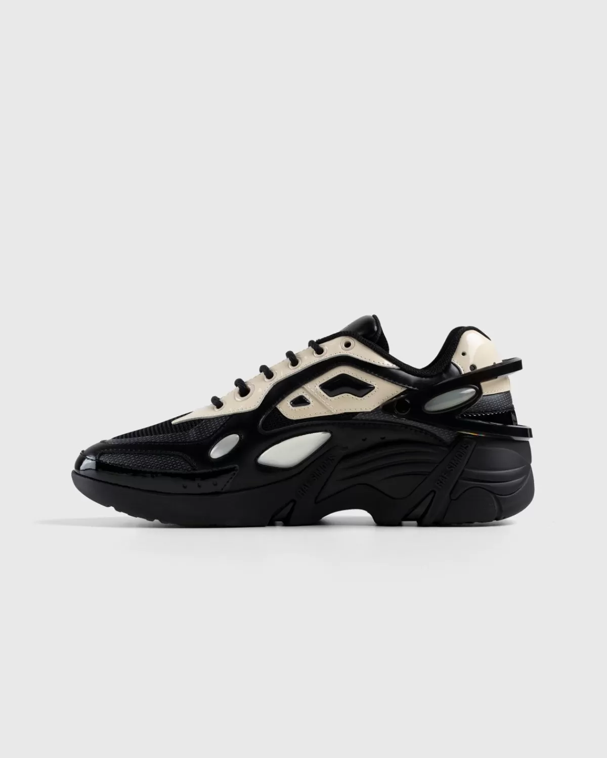 Männer Raf Simons Cylon 21 Creme/Schwarz