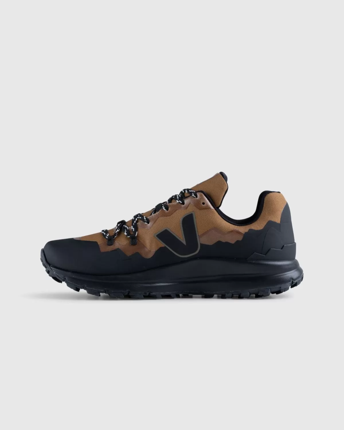 Männer VEJA Fitz Roy Trek Shell Terra Black