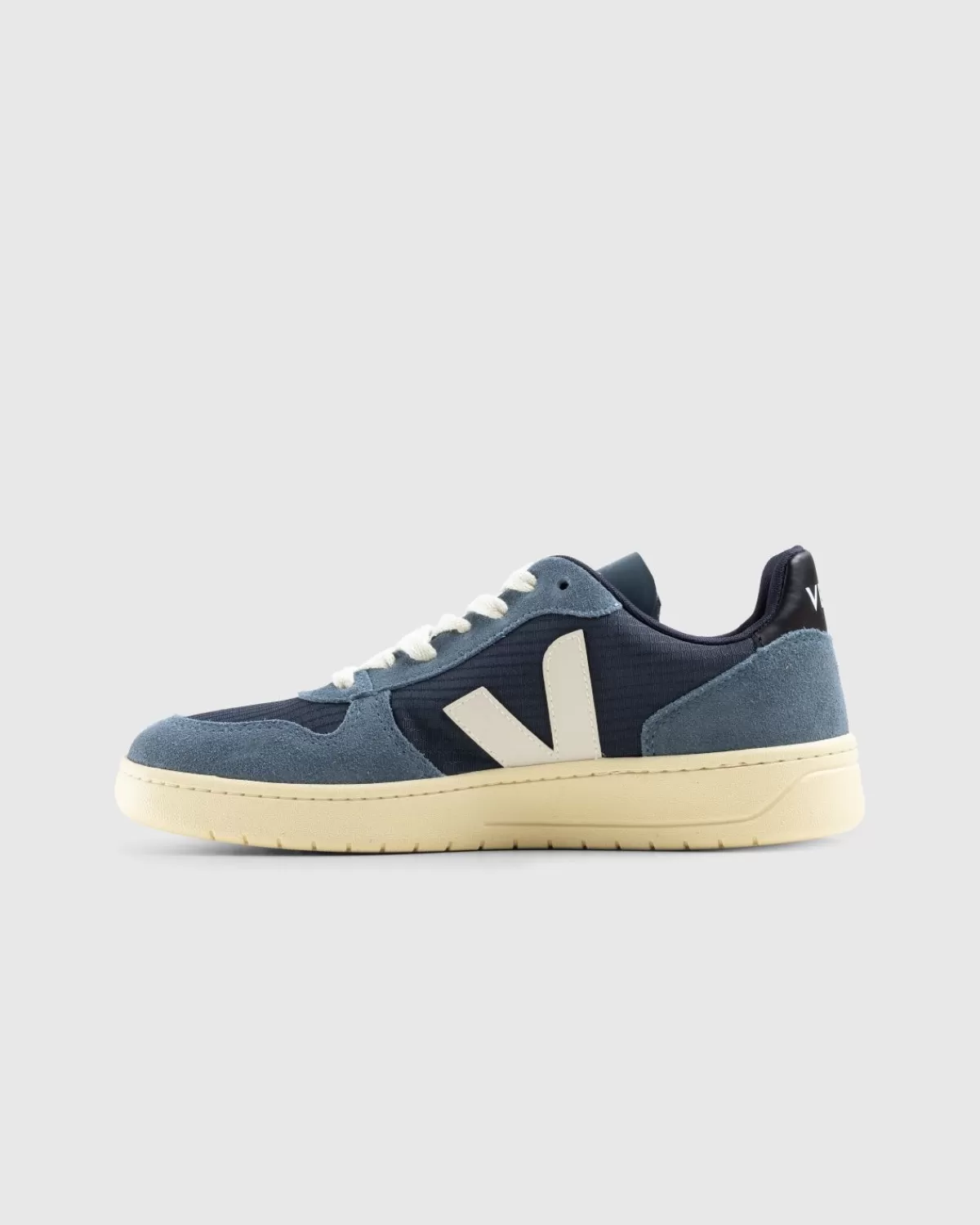 Männer VEJA V-10 Ripstop Nautico/Pierre